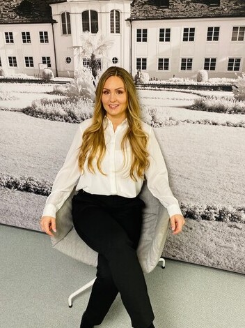 Katharina Schaffer Katharina Schaffer