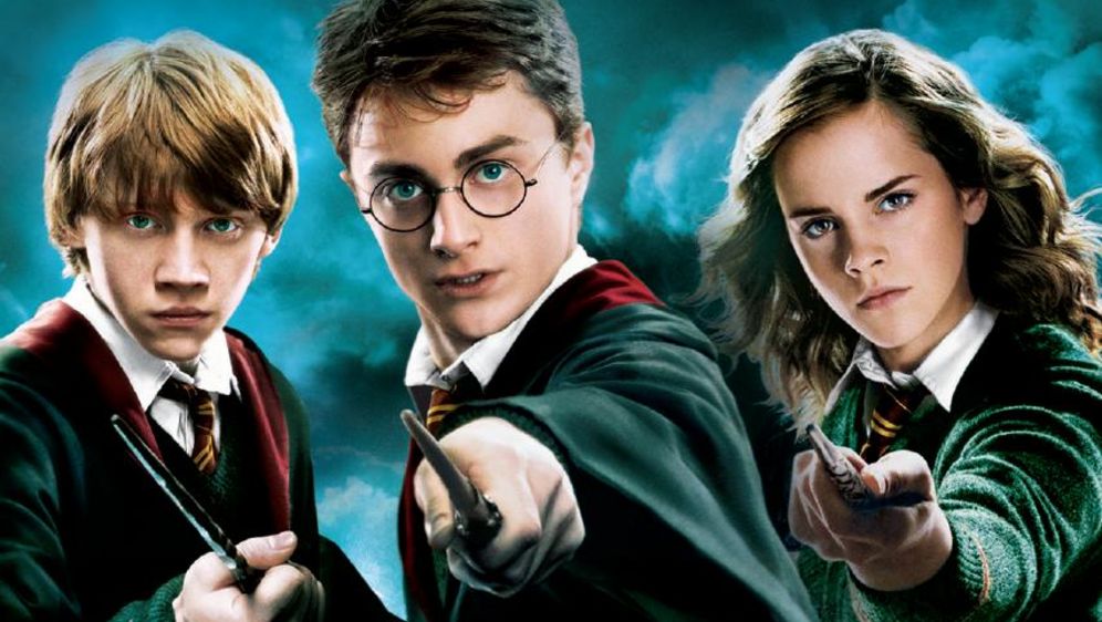 Harry Potter mit Hermine Granger und Ron Weasley Harry Potter mit Hermine Granger und Ron Weasley