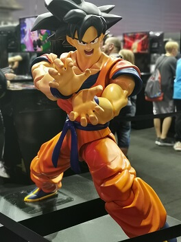 Lebensgroße Son Goku Actionfigur