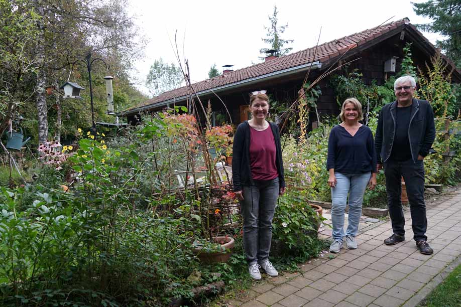 Silvia Schweizer (stv. Geschäftsführerin), Frauke Pfister (Leiterin Autismus-Gruppe) und Hartmut Höger (Geschäftsführer)