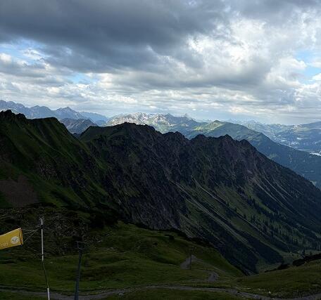 Aussicht von der Edmund-Probst Hütte