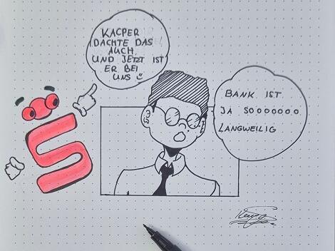 Ein junger Erwachsener meint die Bank sein langweilig, das Sparkassen Logo sagt daraufhin: "Kacper dachte das auch und jetzt ist er bei uns"